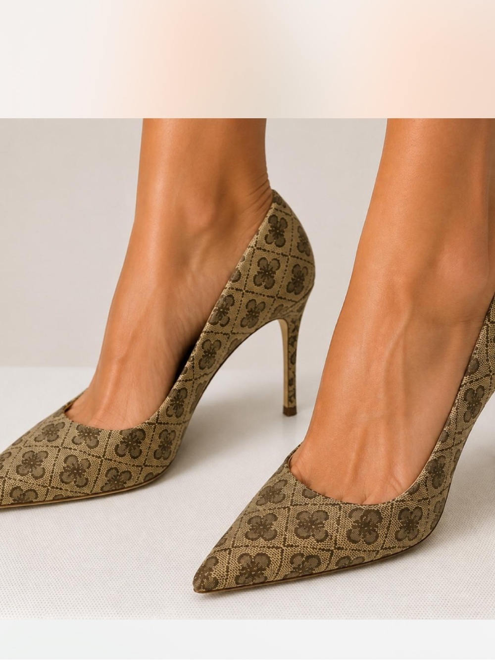 Floral Jacquard Pointed Toe Stiletto Heels in Olive Brown